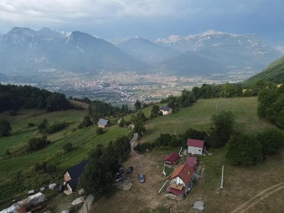 Bungalows Malagic Gusinje المظهر الخارجي الصورة